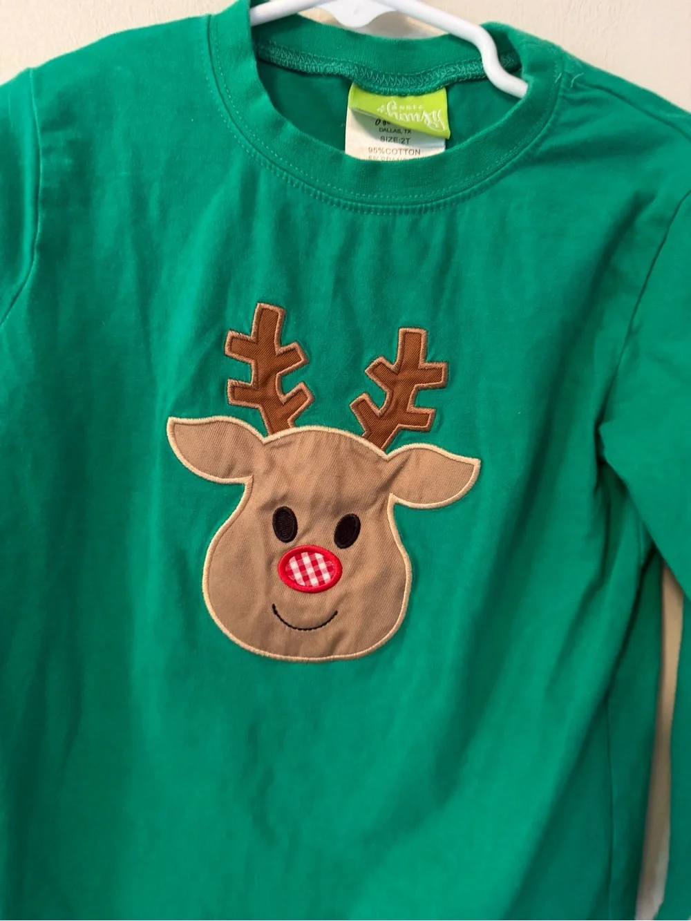 Classic Whimsy Green Kids Reindeer Appliqué Long-Sleeve Shirt